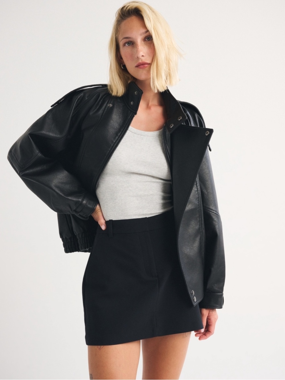 Abercrombie & Fitch Black Mini Skort